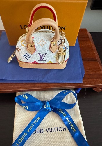 Ouis vuitton micro - vuitton, alma