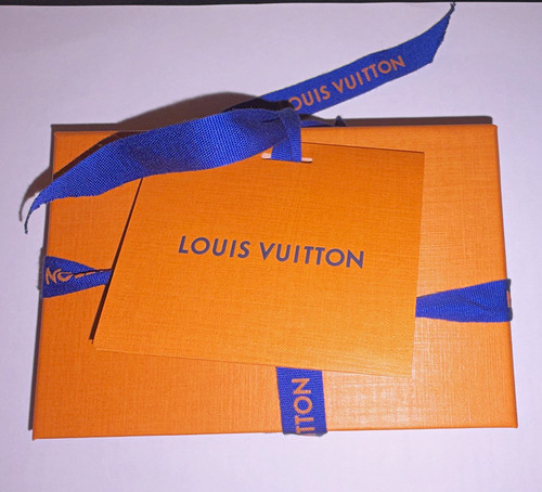 Louis vuitton - louis,