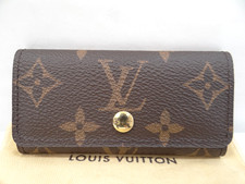 LOUIS VUITTON Monogram