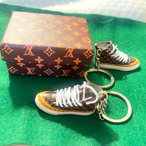 Louis vuitton monogram - louis,