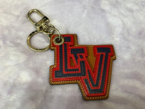 Louis vuitton porte cles - porte, lv